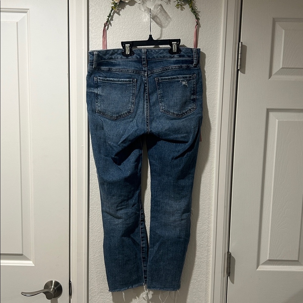 Kut from the Kloth - Reese Ankle Straight Leg Crop Denim Jean - Picture 7 of 8